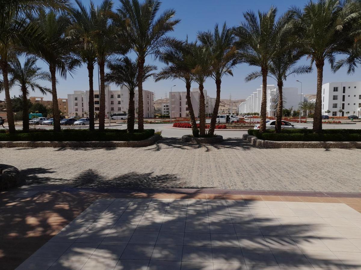 شاليه فرش فندقي بقرية بالميرا بيتش العين السخنه للعائلات Ain Sukhna Exterior foto