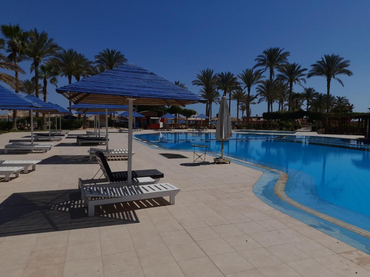 شاليه فرش فندقي بقرية بالميرا بيتش العين السخنه للعائلات Ain Sukhna Exterior foto